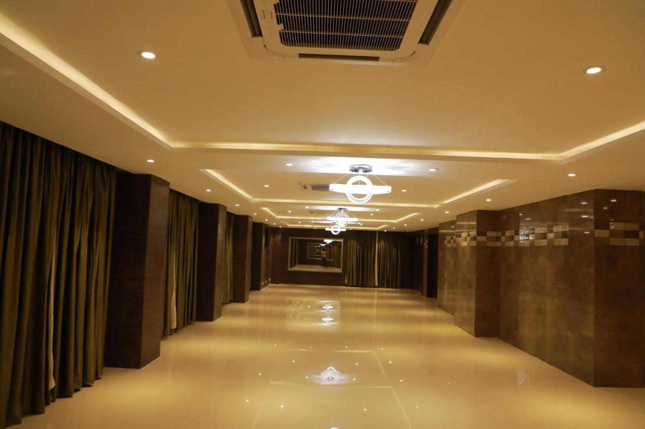 Avenue Hotel Chennai Luaran gambar