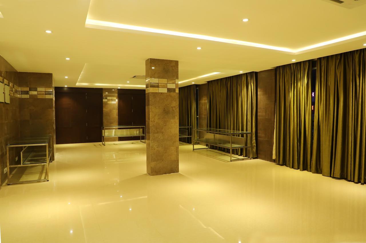 Avenue Hotel Chennai Luaran gambar