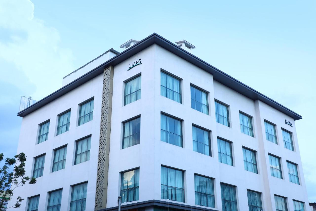Avenue Hotel Chennai Luaran gambar