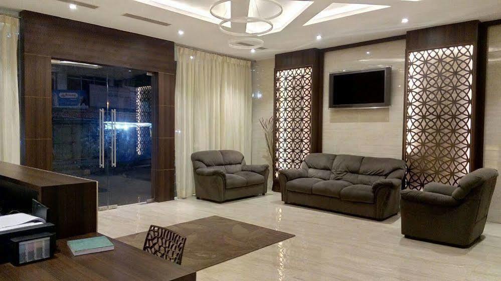 Avenue Hotel Chennai Luaran gambar